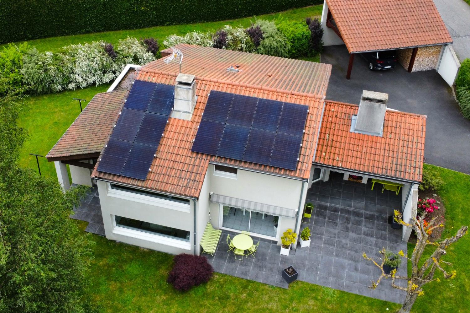 Nouvelle installation solaire photovoltaïque 6KW à Saint-Sigolène
